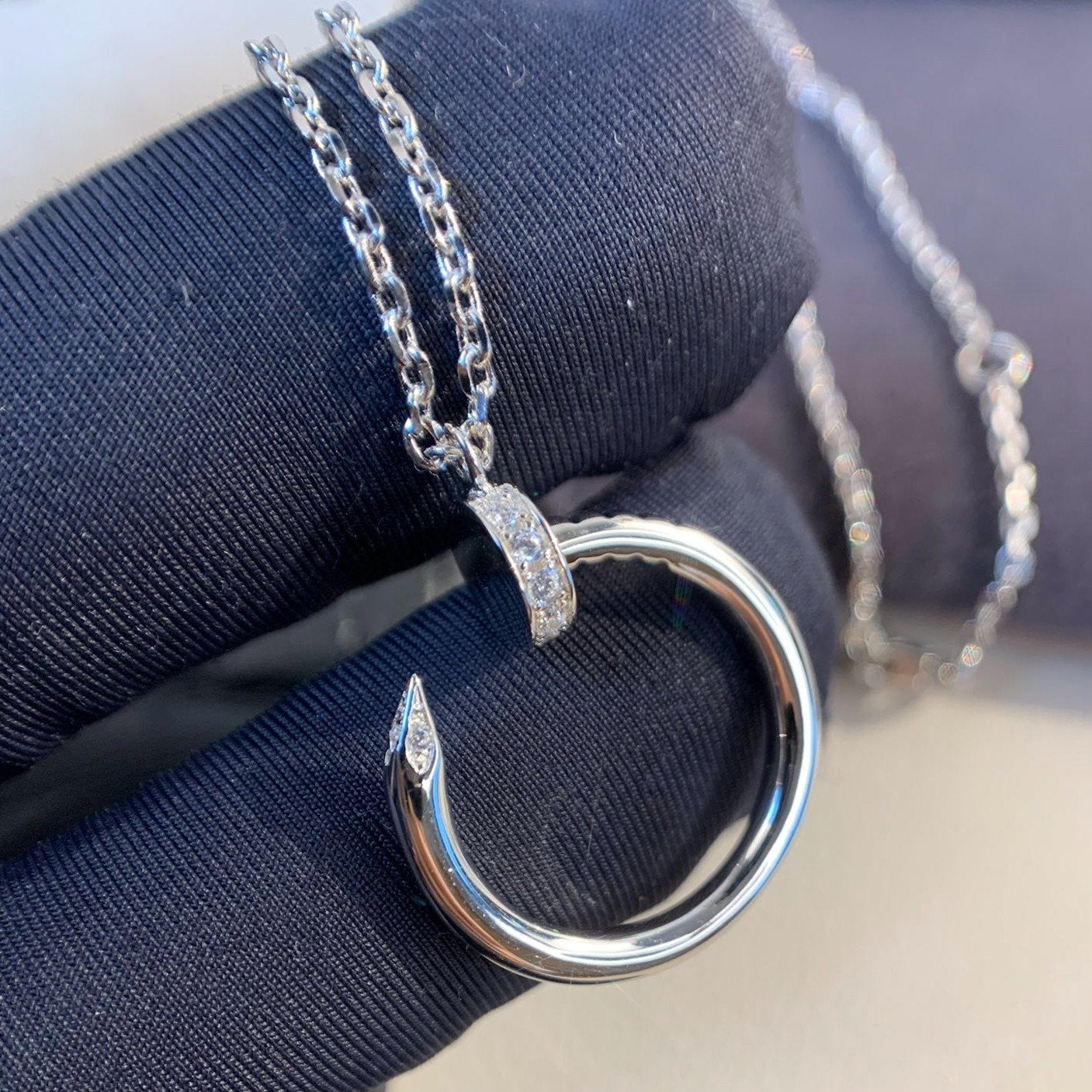 GlowJUSTE NECKLACE SILVER