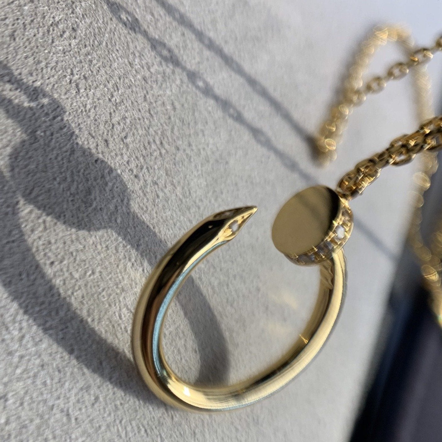 GlowJUSTE NECKLACE GOLD