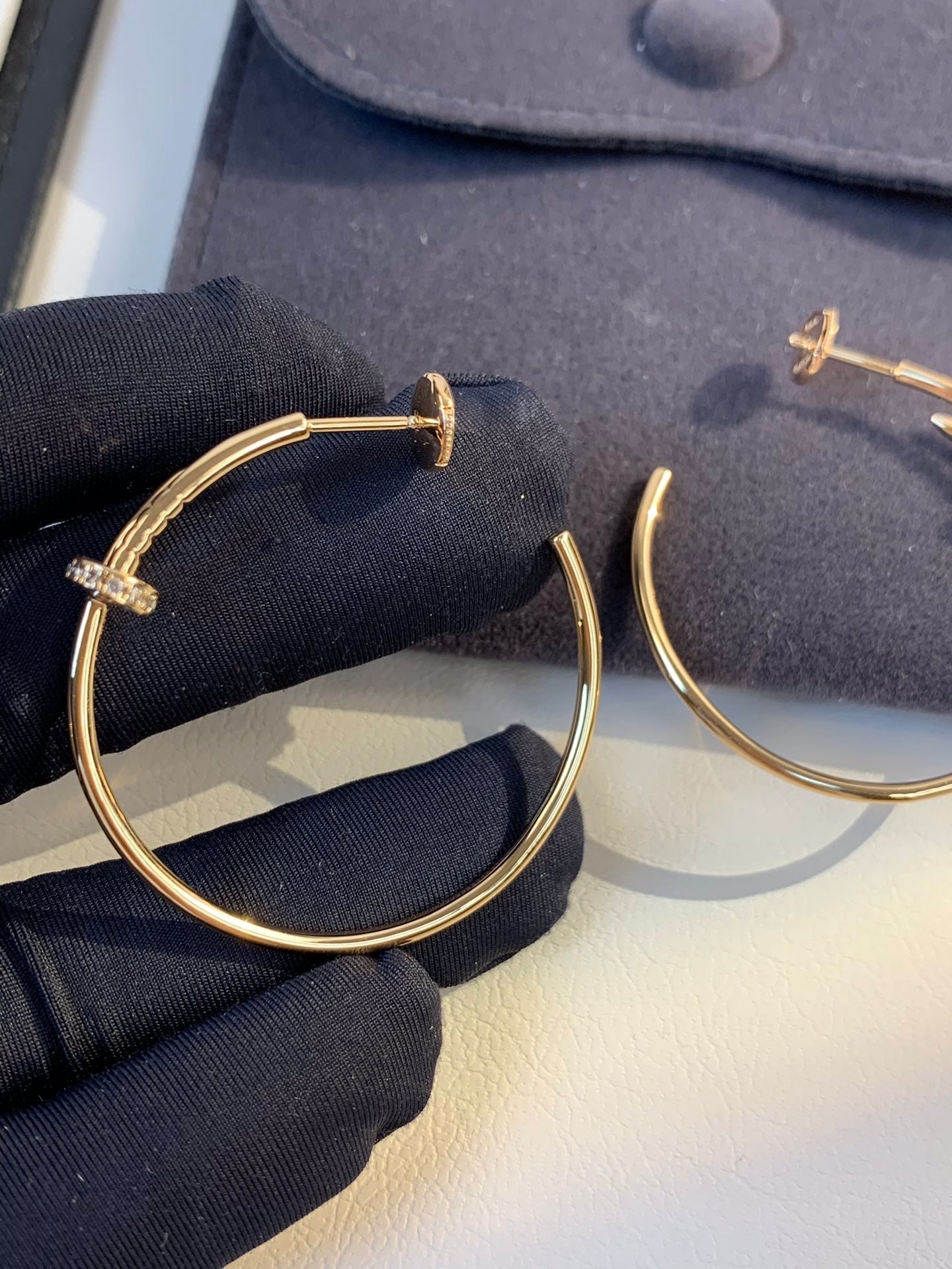 GlowJUSTE EARRINGS GOLD DIAMONDS 1.8MM