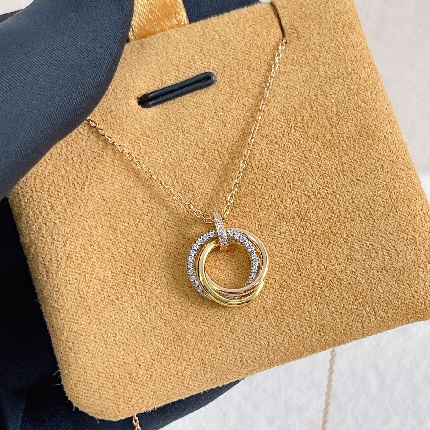 GlowTRINITY NECKLACE SILVER GOLD PINK GOLD DIAMONDS