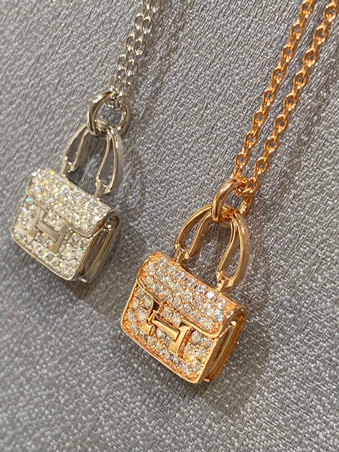 GlowCONSTANCE PEDANT DIAMOND NECKLACE