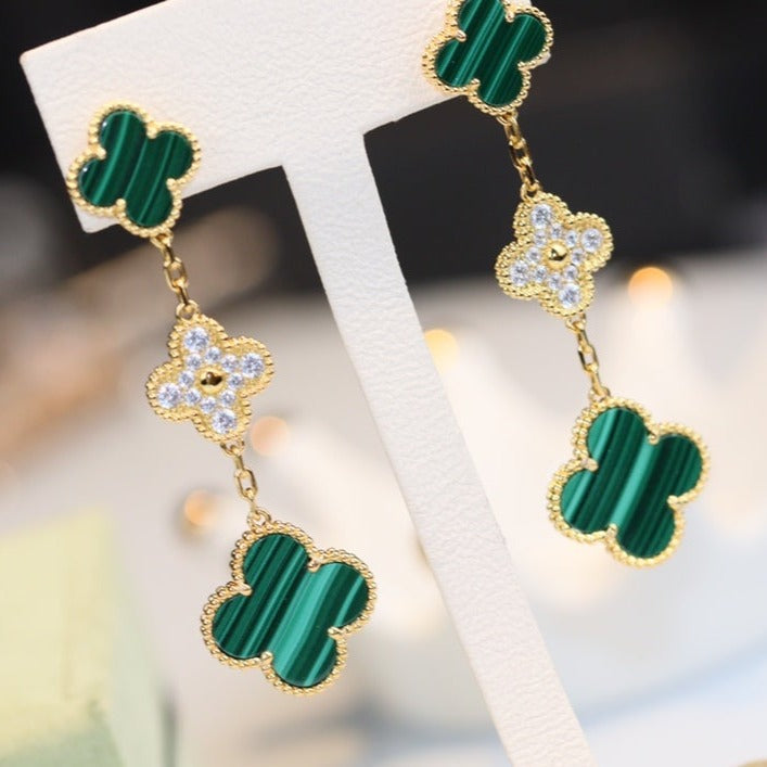 ¡®Glow¡¯CLOVER EARRINGS GOLD MALACHITE DIAMOND 3 MOTIF