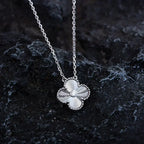 ¡®Glow¡¯CLOVER  15MM DIAMOND LASER NECKLACE SILVER