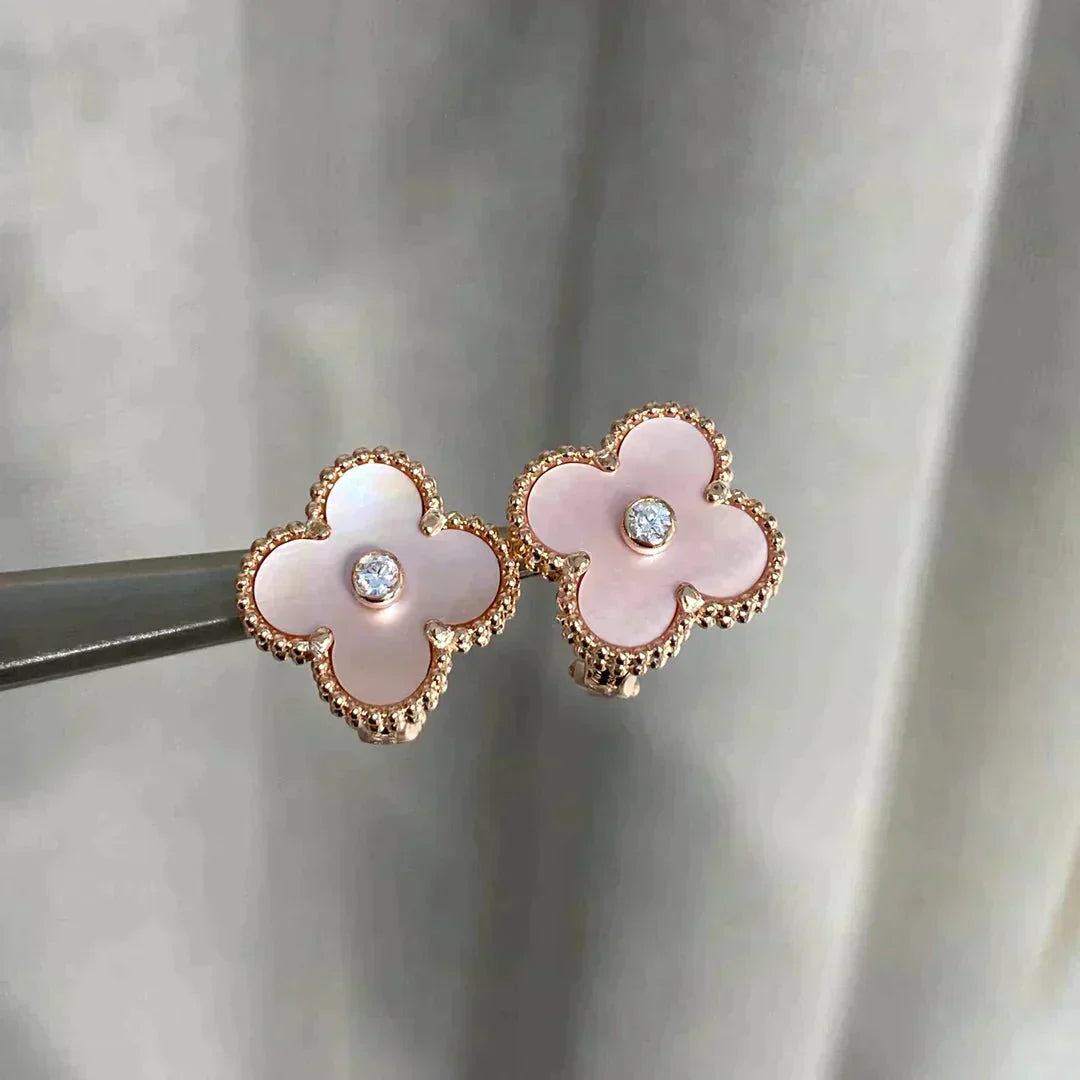 ¡®Glow¡¯CLOVER MEDIUM 1 MOTIFS  PINK MOP DIAMOND EARRINGS