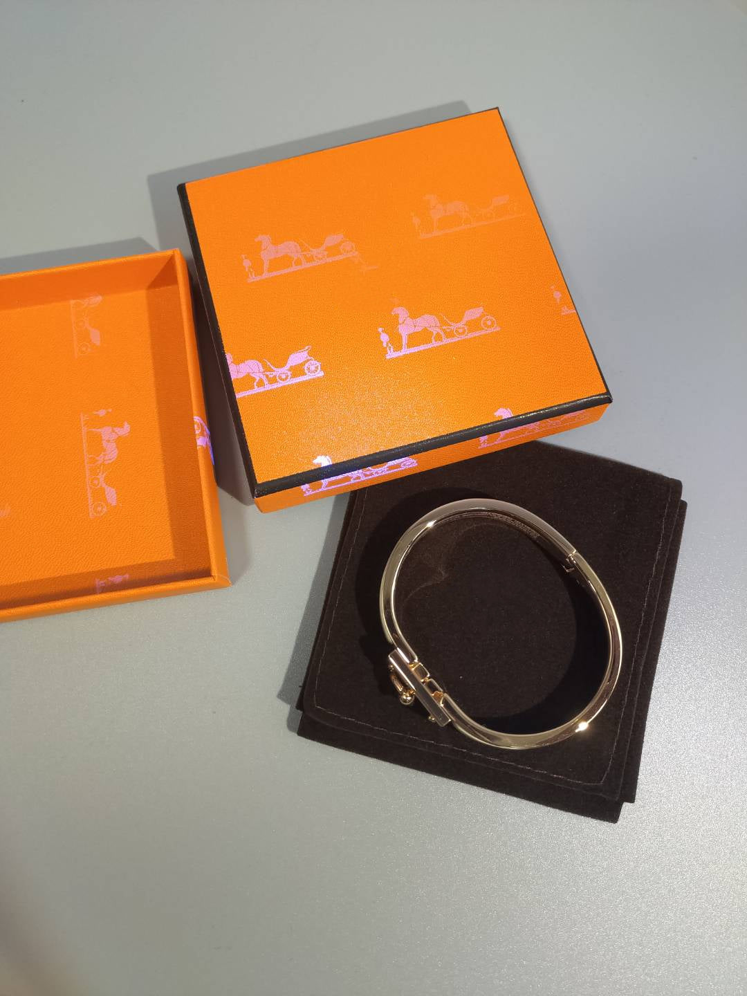 GlowH ORANGE BRACELET