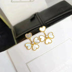 ¡®Glow¡¯CLOVER SWEET WHITE MOP EARRINGS