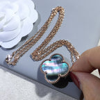 ¡®Glow¡¯CLOVER 25MM GOLD DARK MOP BIG CLOVER NECKLACE