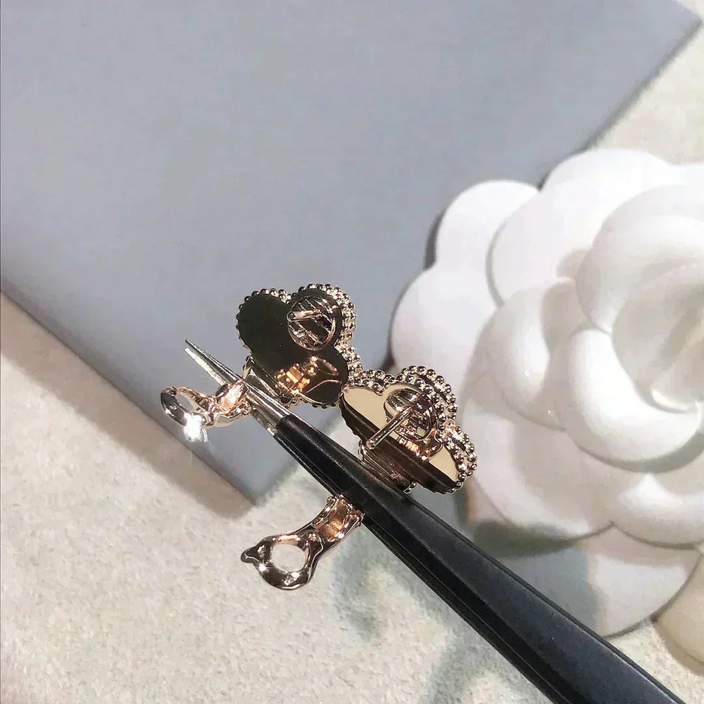 ¡®Glow¡¯CLOVER MEDIUM 1 MOTIFS  PINK MOP DIAMOND EARRINGS