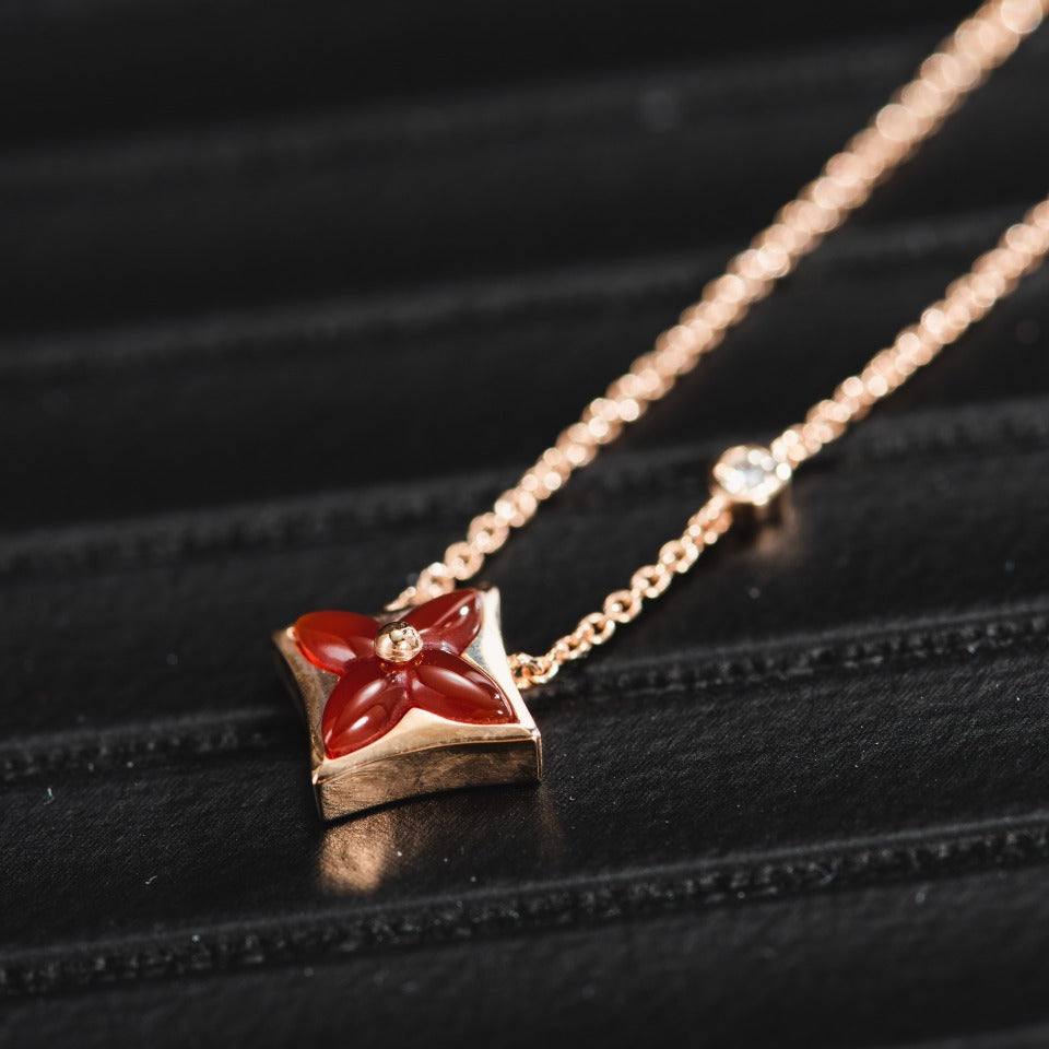 GlowSTAR NECKLACE PINK GOLD 1 DIAMOND