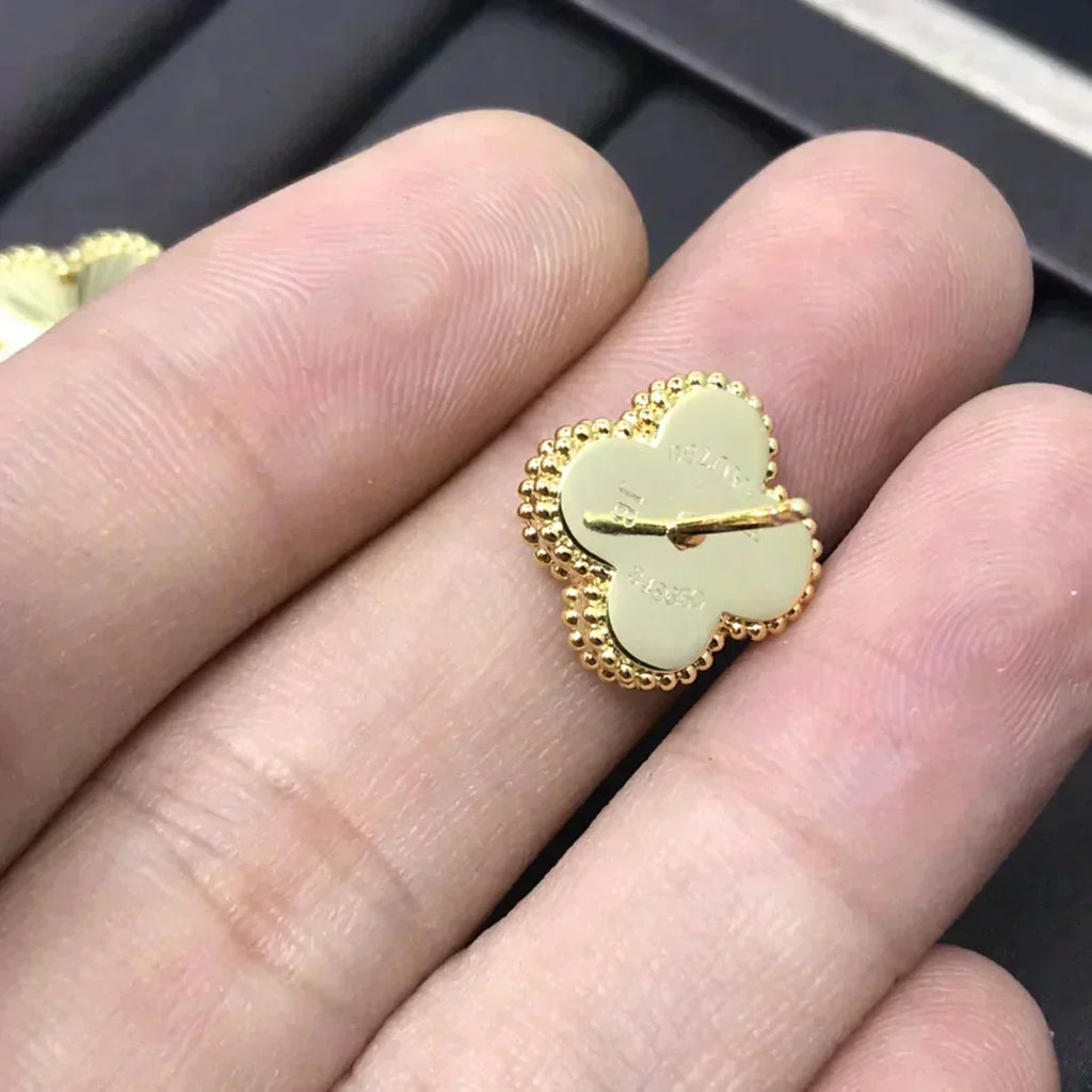 ¡®Glow¡¯CLOVER MINI 9.5MM LASER EARRINGS