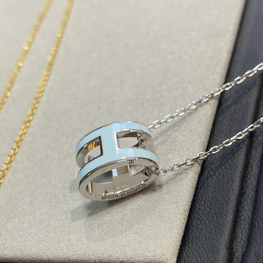 GlowPOP H LIGHT BLUE NECKLACE