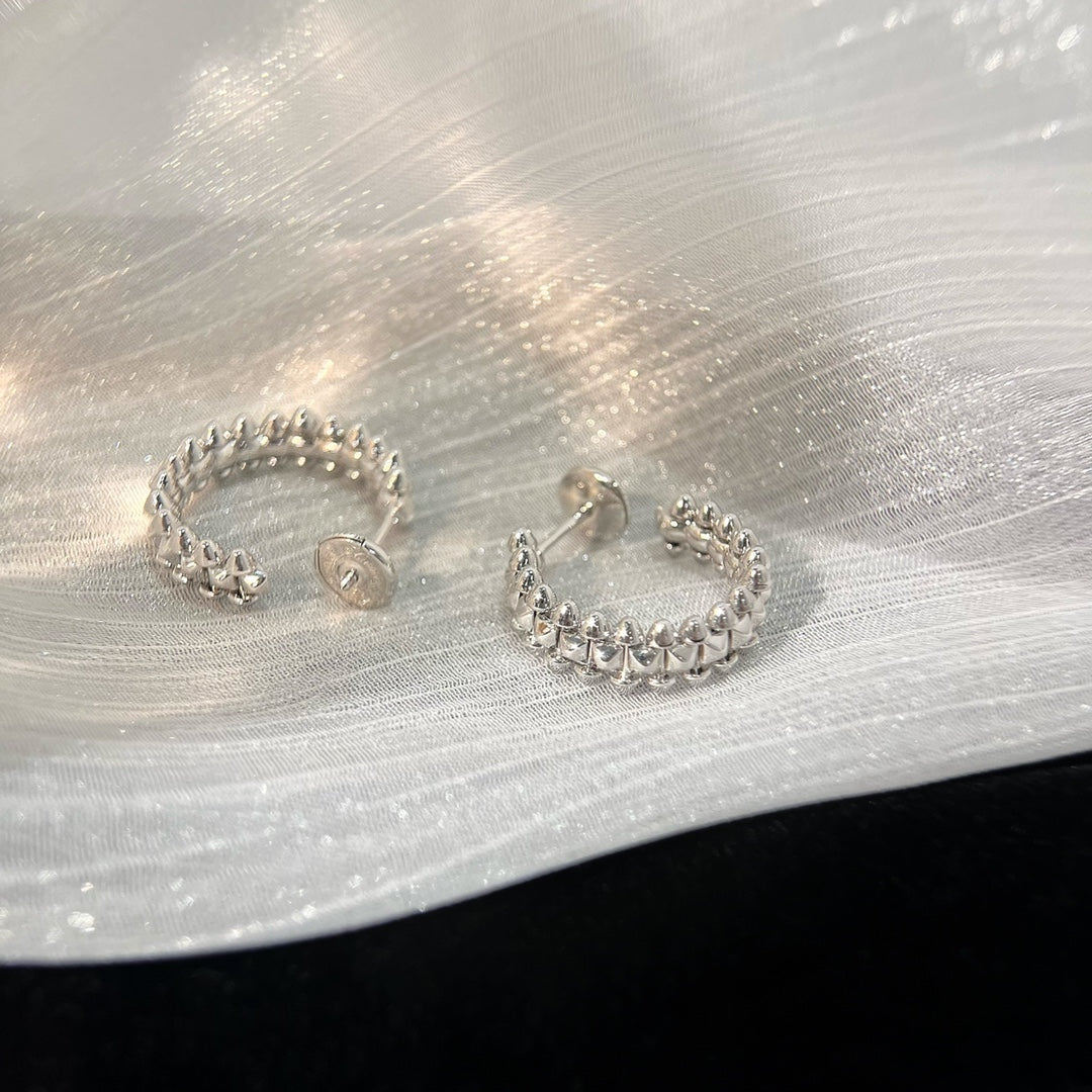 GlowCLASH EARRINGS