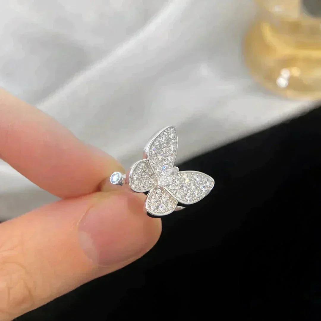 ¡®Glow¡¯BUTTERFLY DIAMOND RING
