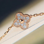 ¡®Glow¡¯CLOVER 20 MOTIFS MALACHITE DIAMOND NECKLACE