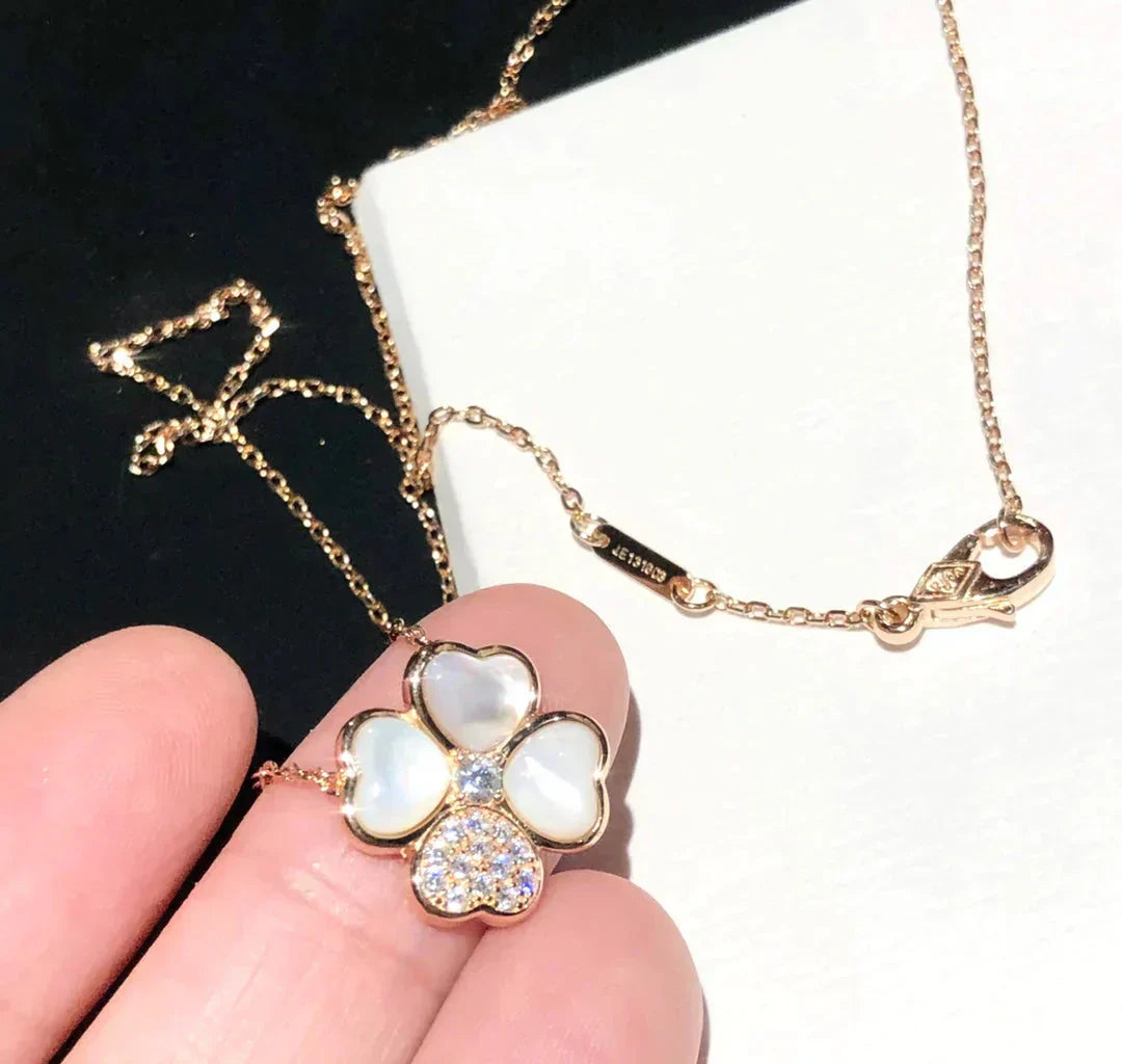 ¡®Glow¡¯CLOVER MOP DIAMOND ROSE GOLD NECKLACE