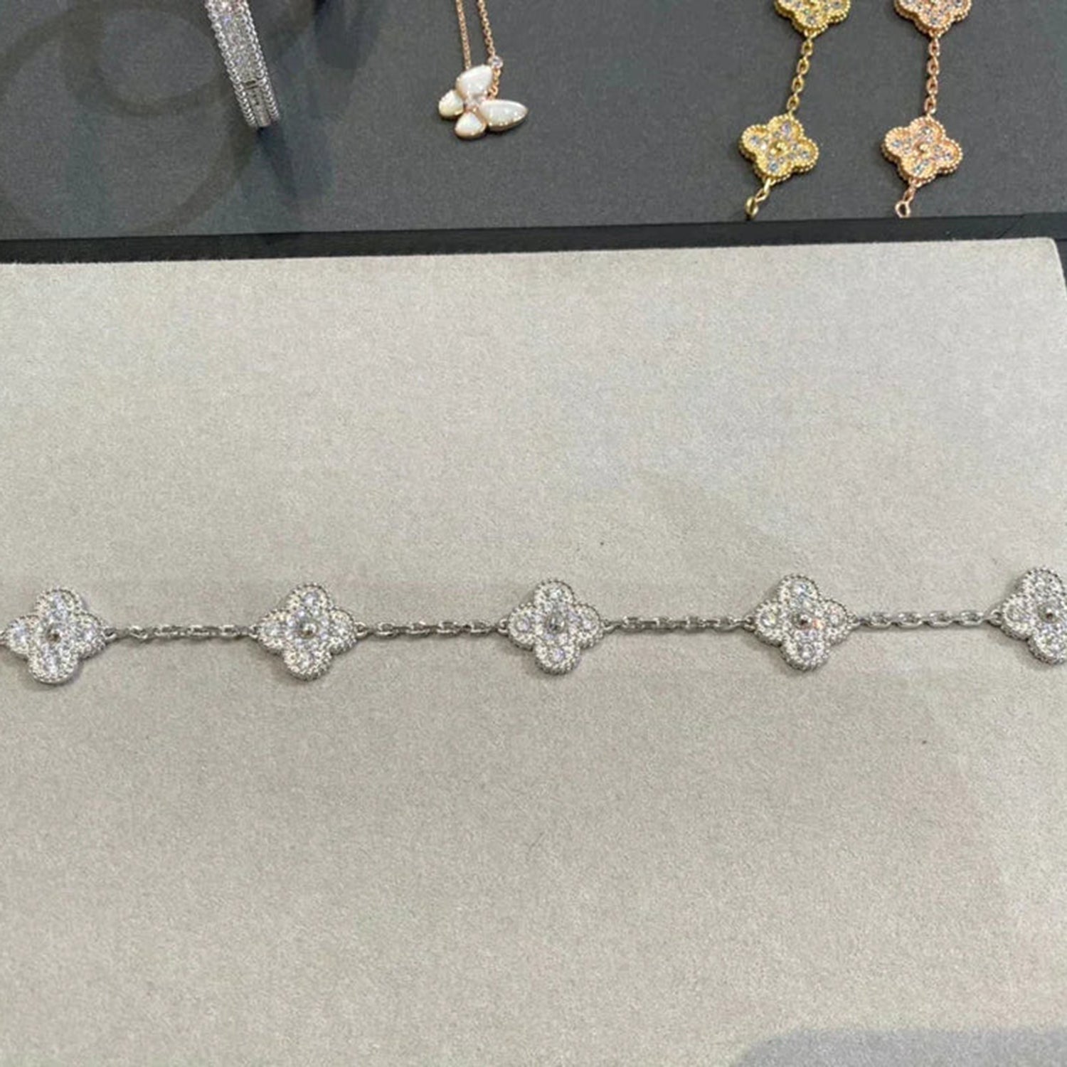 [Glow Jewelry] CLOVER 5 MOTIF FULL DIAMOND BRACELET COLLECTION