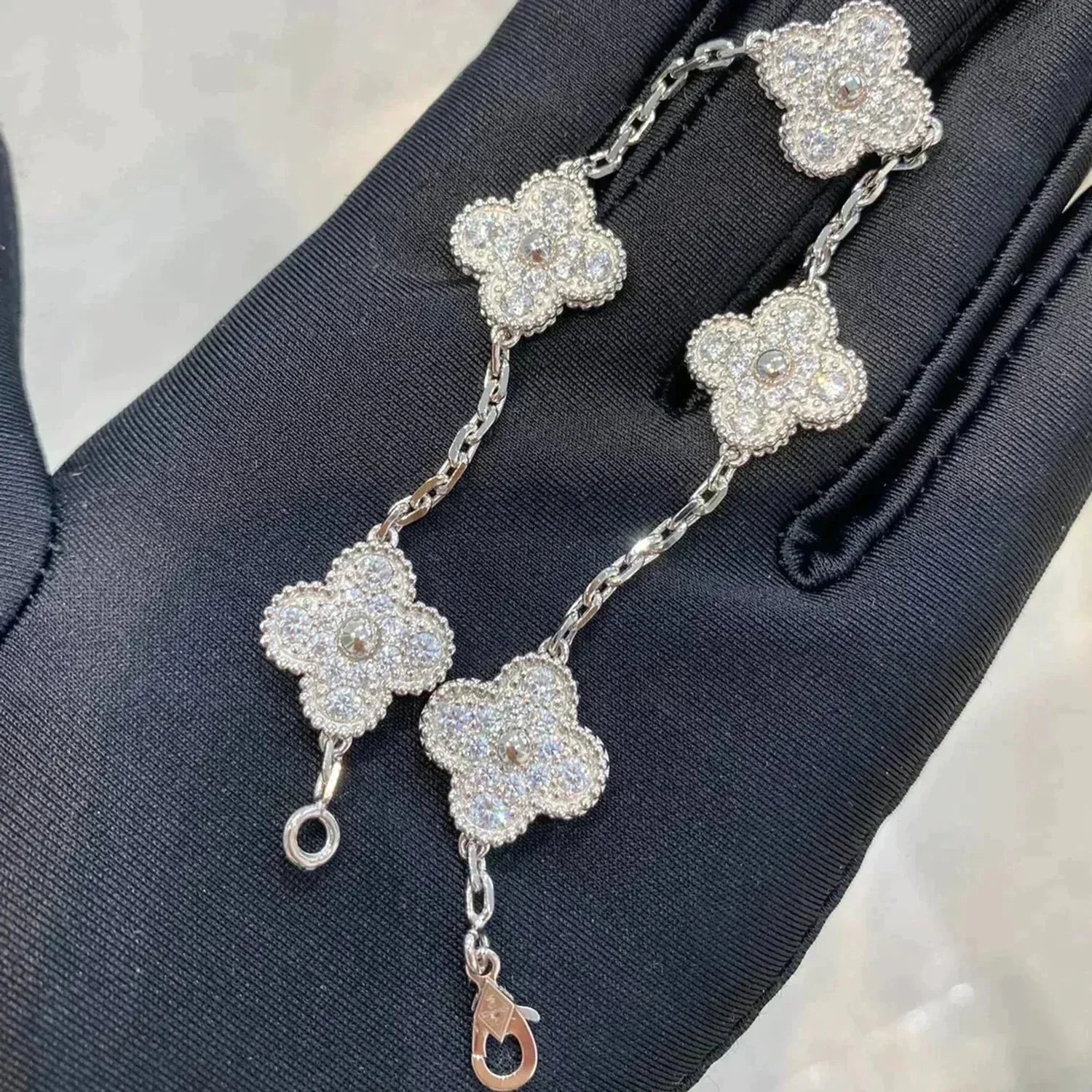 [Glow]New  CLOVER 5 MOTIF FULL DIAMOND BRACELET COLLECTION