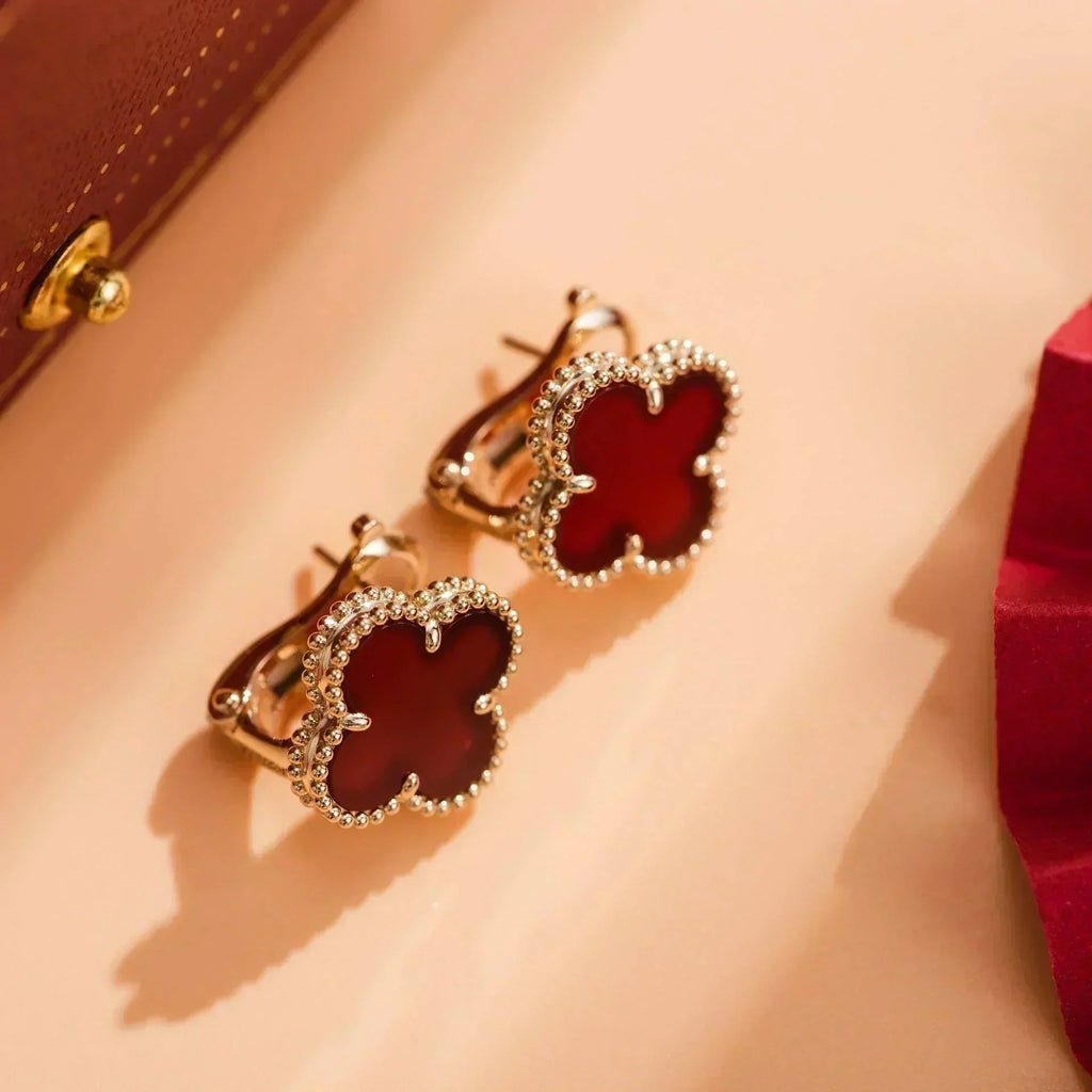 ¡®Glow¡¯CLOVER MEDIUM 1 MOTIFS CARNELIAN  EARRINGS