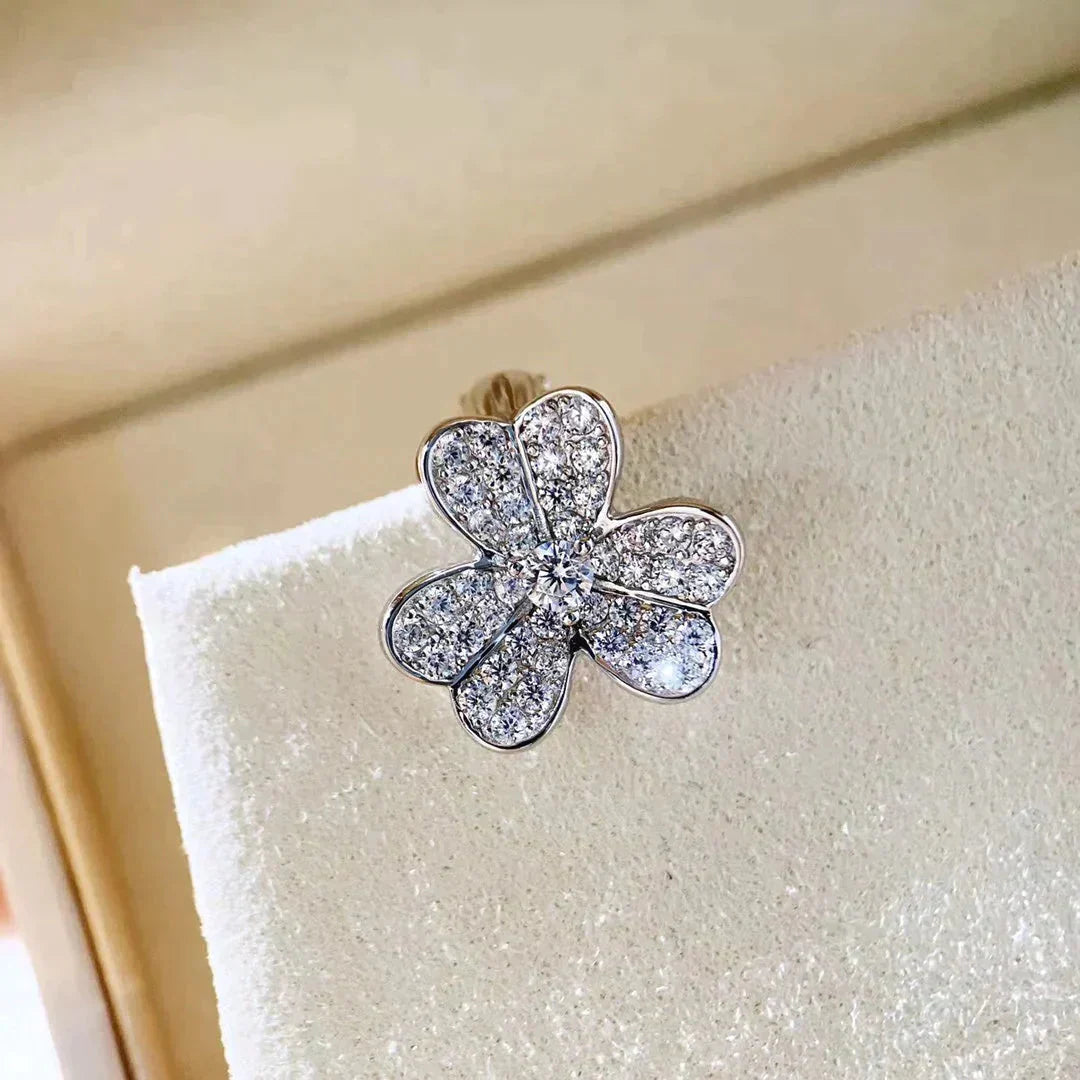 ¡®Glow¡¯CLOVER COMOS DIAMOND EARRINGS SILVER