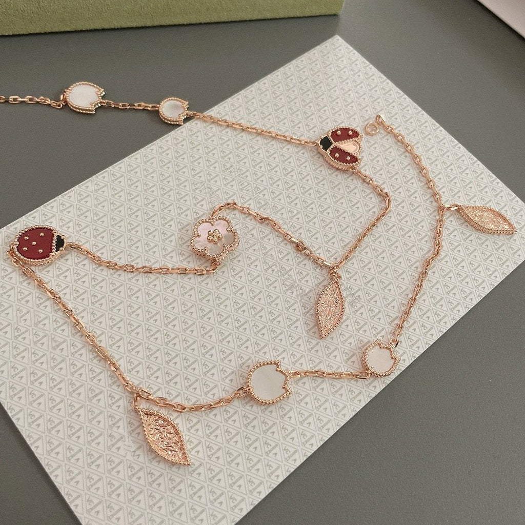 ¡®Glow¡¯LUCKY SPRING 15 MOTIFS ROSE GOLD NECKLACE