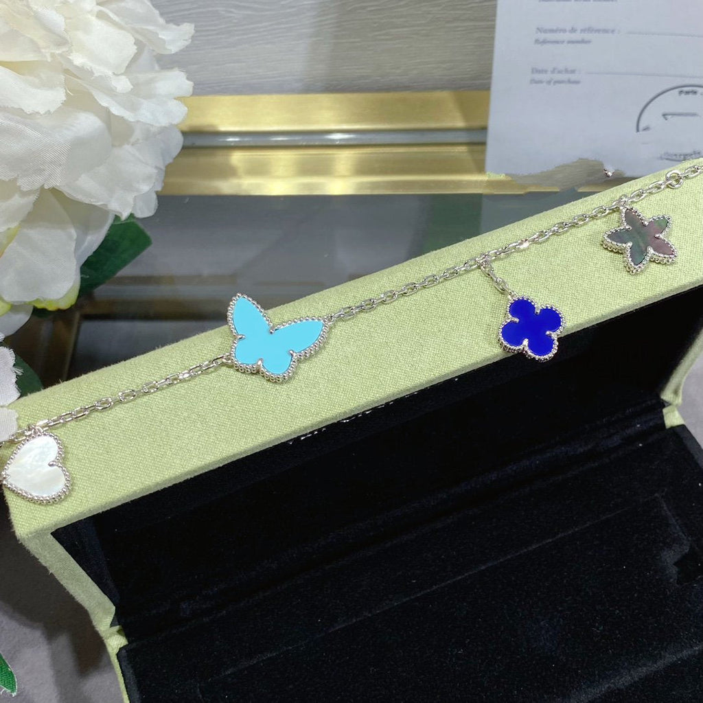 ¡®Glow¡¯LUCKY SPRING SILVER BRACELET 4 MOTIF