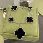 ¡®Glow¡¯CLOVER 5 MOTIFS SIVLER ONYX BRACELET