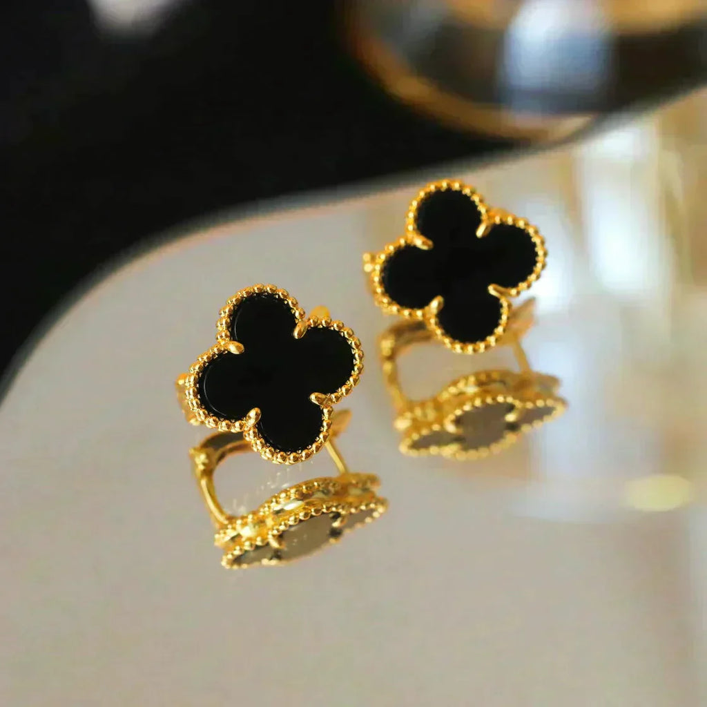 ¡®Glow¡¯CLOVER MEDIUM 1 MOTIFS  ONYX STUD EARRINGS