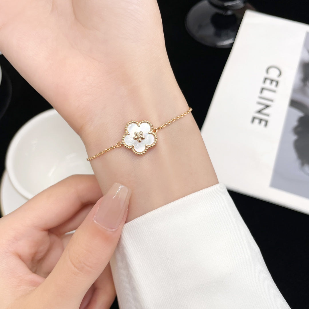 ¡®Glow¡¯LUCKY SPRING ROSE GOLD MOP BRACELET