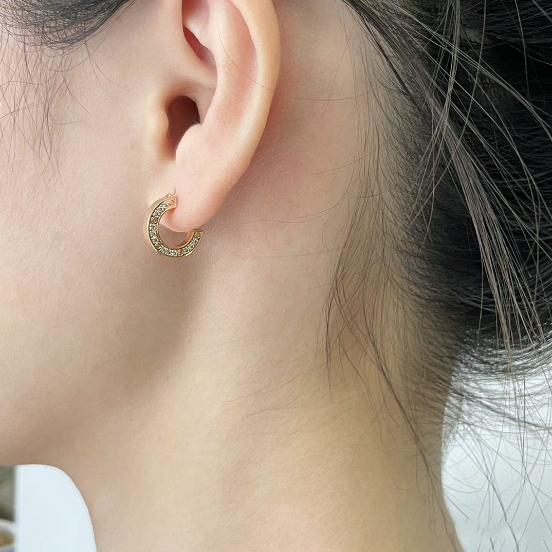 GlowLOVE DIAMOND EARRINGS