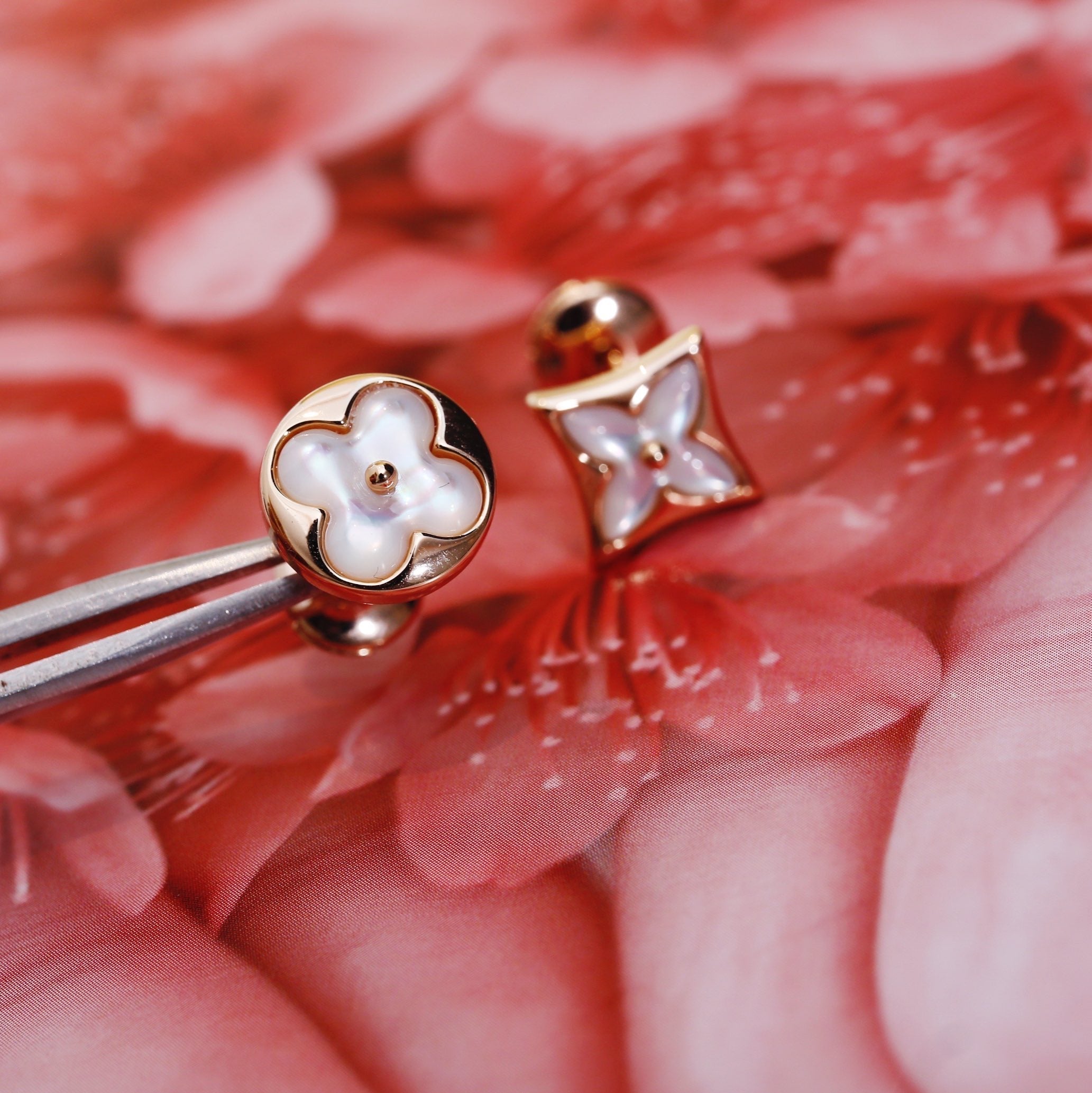 GlowSTAR AND SUN PINK GOLD MOP STUD EARRINGS