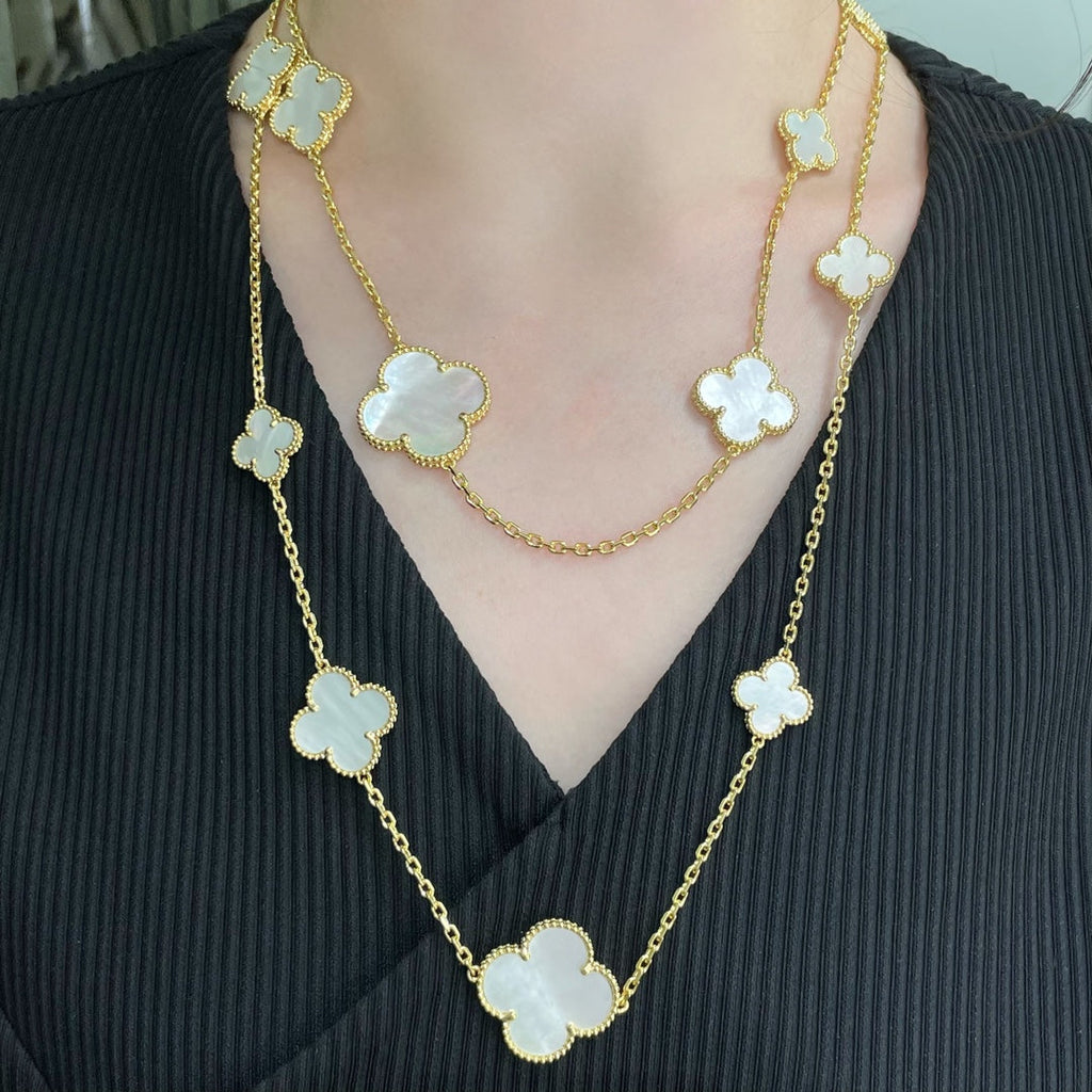 ¡®Glow¡¯CLOVER 16 MOTIF WHITE MOP GOLD NECKLACE