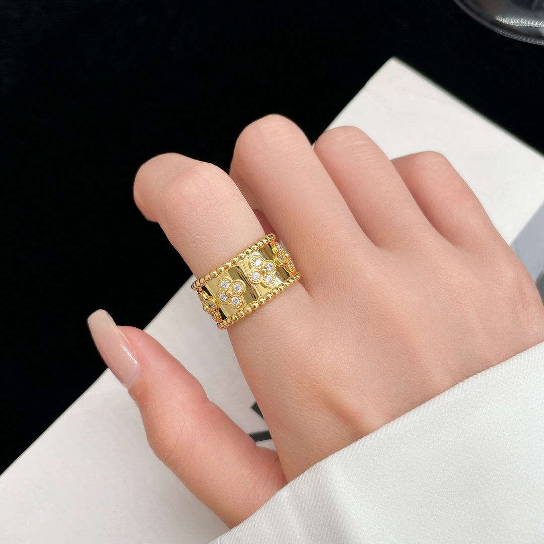 ¡®Glow¡¯PERLEE DIAMOND LARGE RING