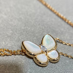 ¡®Glow¡¯BUTTERFLY MOP DIAMOND NECKLACE