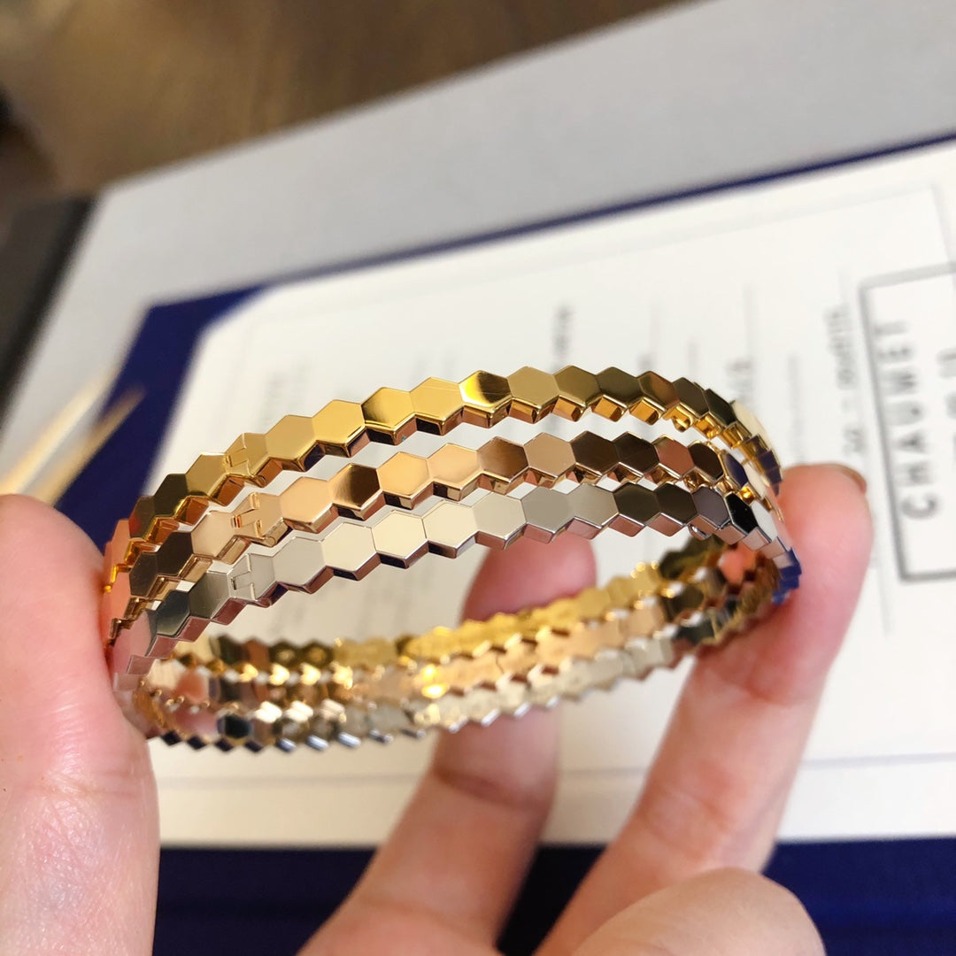 GlowBEE LOVE BRACELET