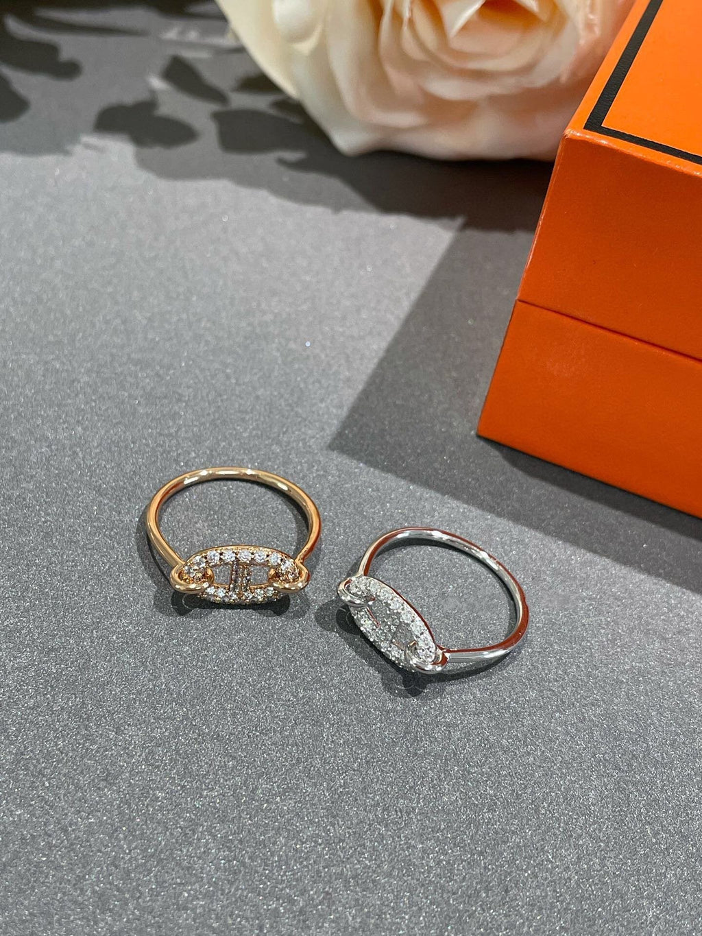 GlowRONDE SMALL DIAMOND RING