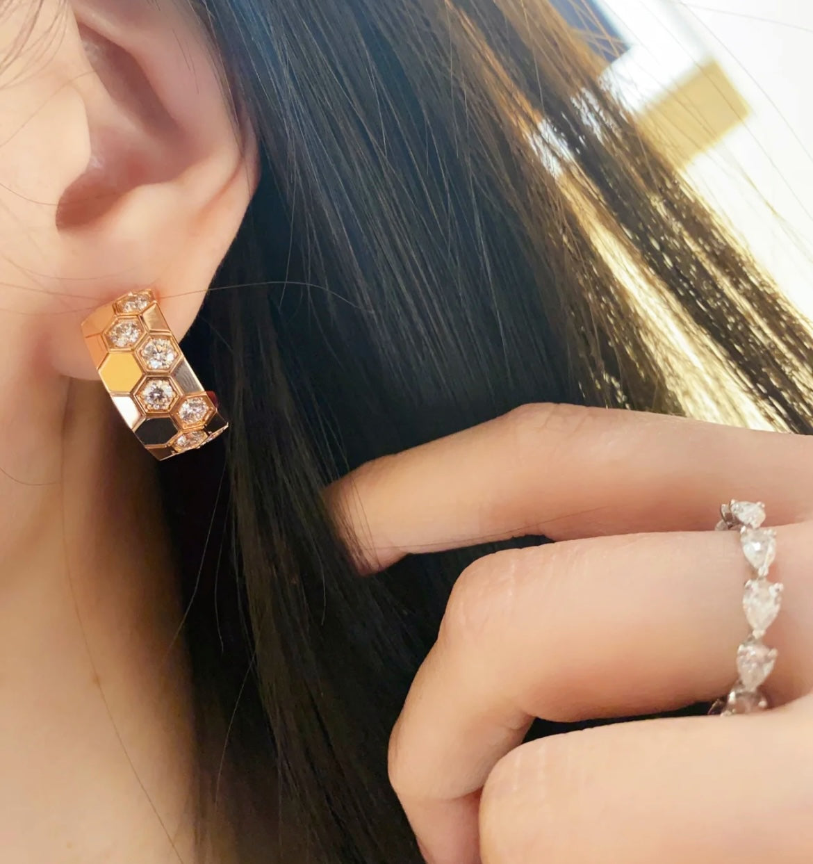 GlowBEE LOVE DIAMOND HOOP EARRINGS