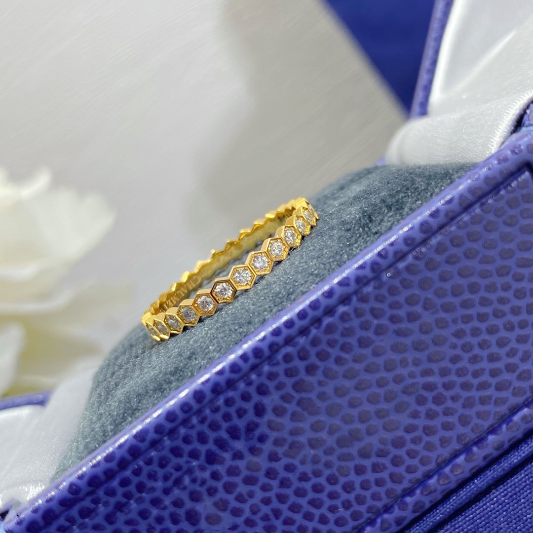 GlowBEE LOVE DIAMOND PAVED SMALL RING