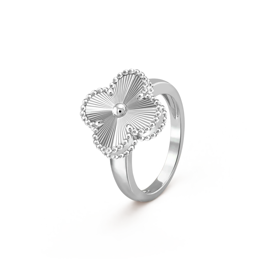 ¡®Glow¡¯CLOVER SILVER RING