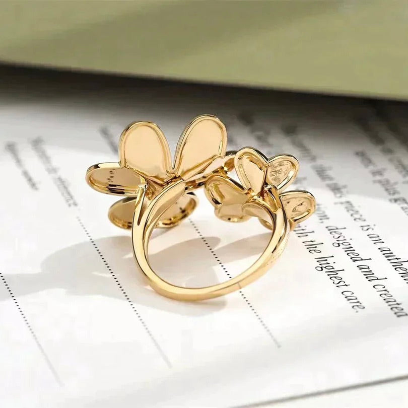 ¡®Glow¡¯CLOVER COMOS GOLD DIAMOND RING