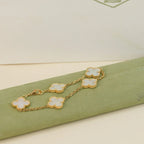 [Glow]New CLOVER WHITE PEARL MOP 5 MOTIF BRACELET COLLECTION