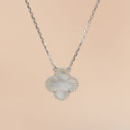 ¡®Glow¡¯CLOVER  15MM WHITE MOTHER-OF-PEARL SILVER