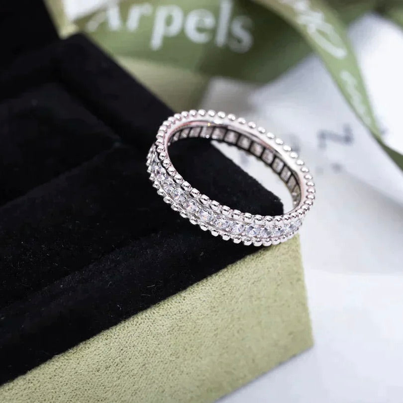 ¡®Glow¡¯PERLEE DIAMOND SILVER RING