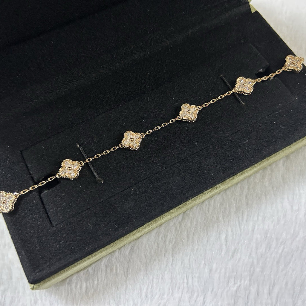 [Glow]New CLOVER 6 MOTIF DIAMOND BRACELET