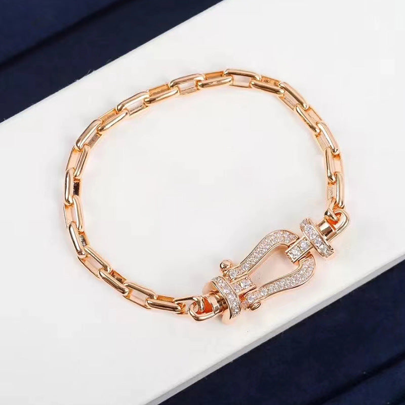 GlowFORCE LARGE HORSESHOE CLASP  METAL BRACELET