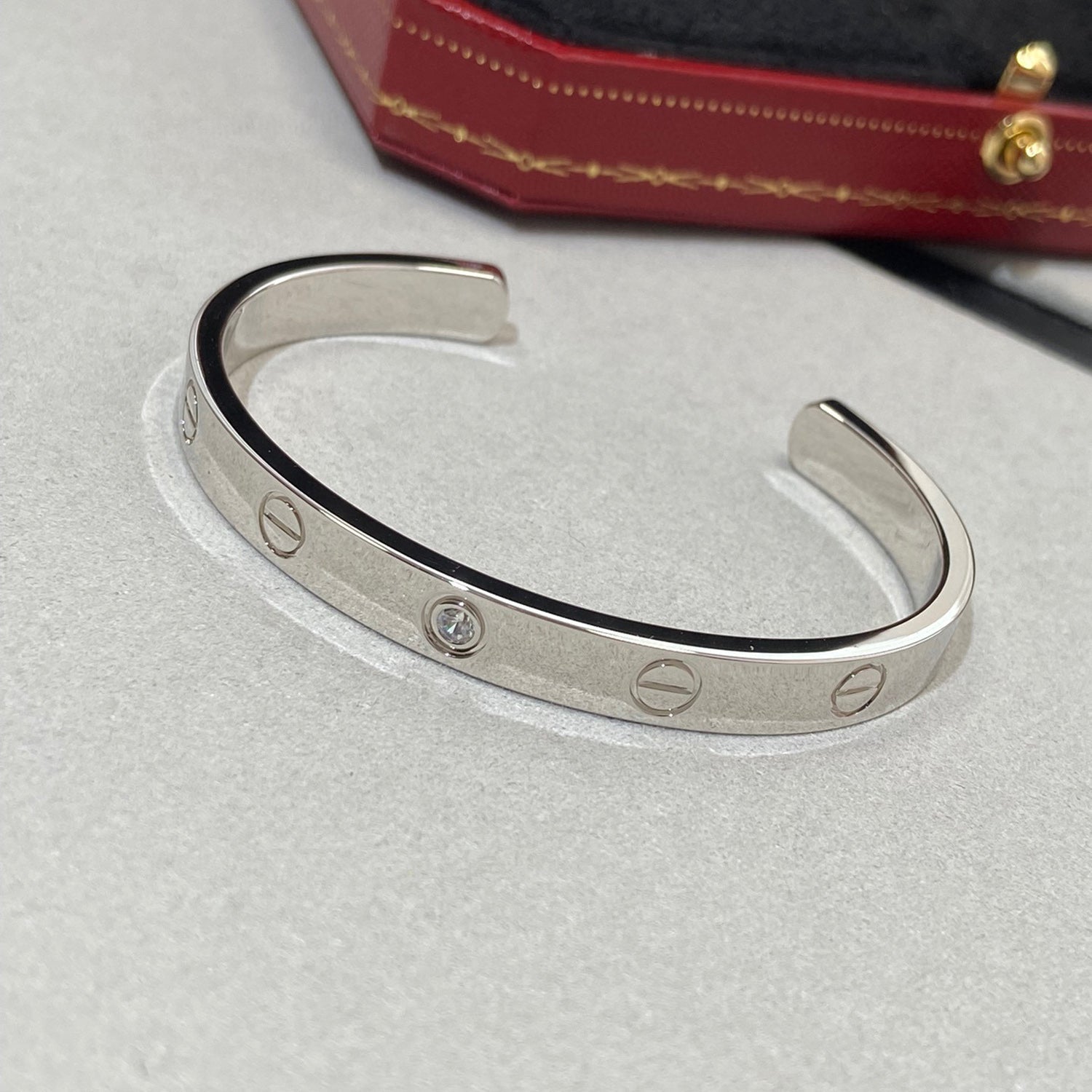GlowLOVE BRACELET 6.1MM 1 DIAMOND OPEN CUFF