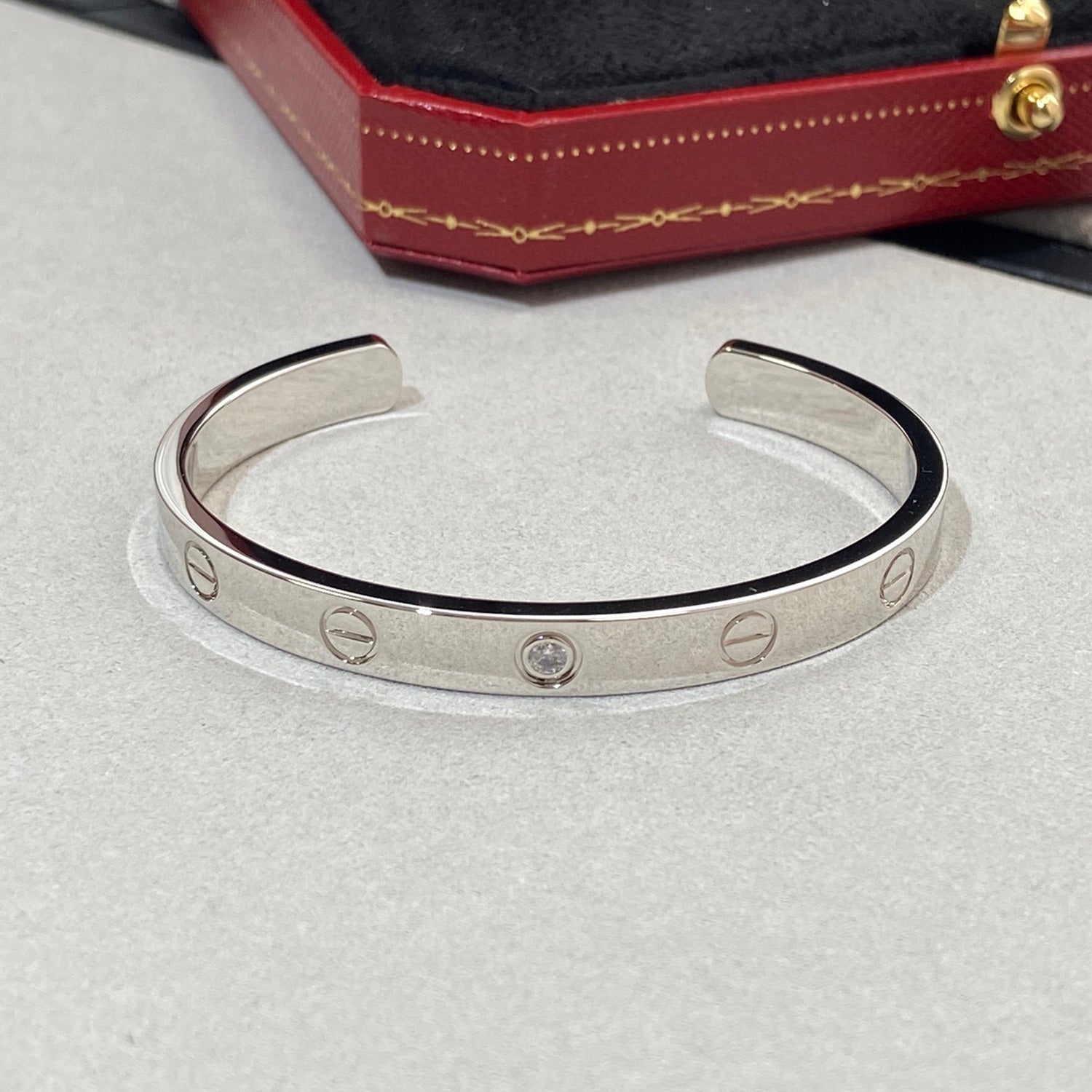 GlowLOVE BRACELET 6.1MM 1 DIAMOND OPEN CUFF