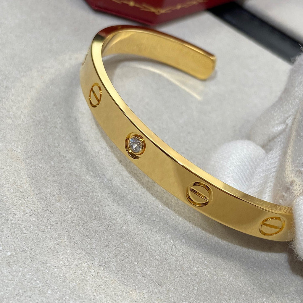 GlowLOVE BRACELET 6.1MM 1 DIAMOND OPEN CUFF