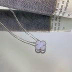 ¡®Glow¡¯CLOVER 15MM BLUE CHALCEDONY NECKLACE SILVER