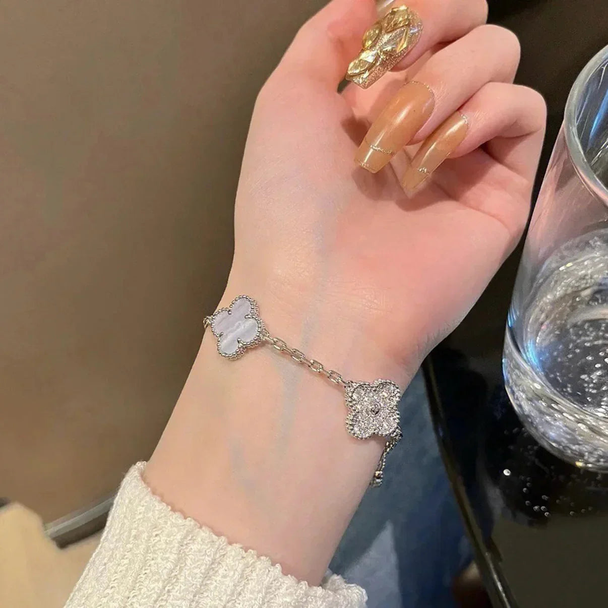 [Glow]New  CLOVER 5 MOTIF PURPLE CHALCEDONY BRACELET COLLECTION