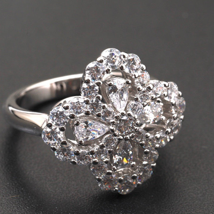GlowLOOP RING FULL MOTIF DIAMOND 16MM SILVE